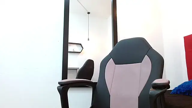 Snapshot of Juan-Jose69 chatting on January 8, 2026, 6:05 am Juan-Jose69 online show from January 8, 2026, 6:05 am