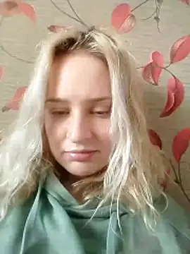 Snapshot of Mila_weed chatting on February 23, 2026, 10:45 am Mila weed online show from February 23, 2026, 10:45 am