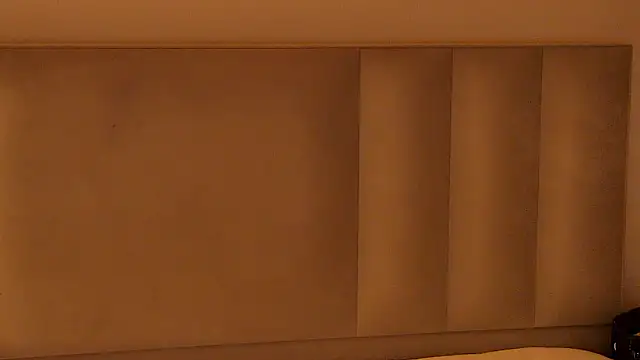 KatieRouge   online show from March 8, 2026, 2:04 am