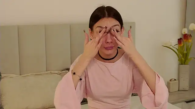 KatieRouge   online show from March 11, 2026, 6:36 pm