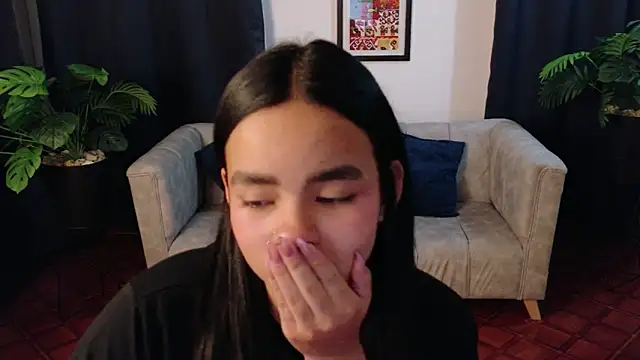 SofiaMante  online show from March 6, 2026, 10:39 pm