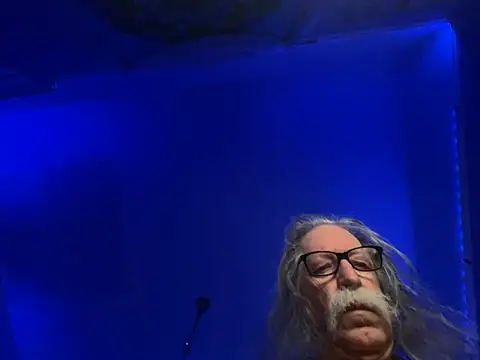 Snapshot of LickYourYoni chatting on February 21, 2026, 2:29 pm LickYourYoni online show from February 21, 2026, 2:29 pm