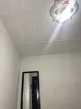 Snapshot of NataliaMillers chatting on February 21, 2026, 5:52 am NataliaMillers online show from February 21, 2026, 5:52 am