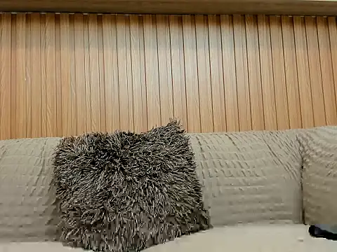 Riley Reid Milf online show from March 13, 2026, 12:56 pm