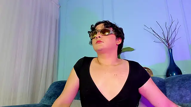 Nicki Ripperton online show from January 7, 2026, 8:33 pm