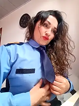 Alejandra N online show from February 19, 2026, 5:53 pm