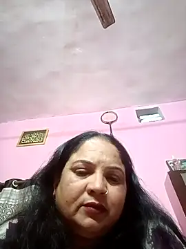 Chanchal cute online show from February 13, 2026, 3:19 pm