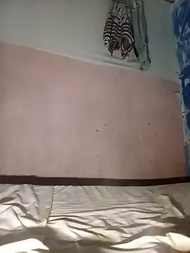 Snapshot of orlandomaernesto25- chatting on January 9, 2026, 7:04 pm orlandomaernesto25- online show from January 9, 2026, 7:04 pm