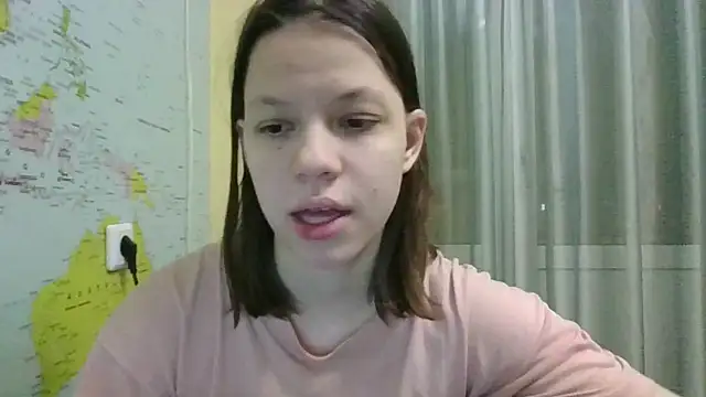 Snapshot of Paradise_Tease chatting on February 12, 2026, 6:14 pm Paradise Tease online show from February 12, 2026, 6:14 pm