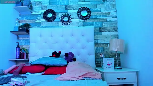 Snapshot of Scaarlett_prince chatting on February 3, 2026, 12:43 pm Scaarlett prince online show from February 3, 2026, 12:43 pm