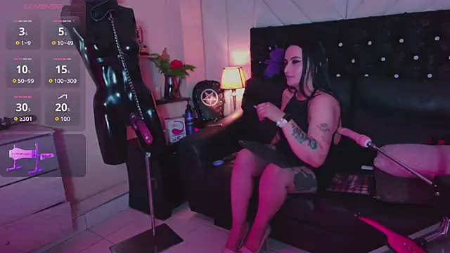 Snapshot of Scaarlett_prince chatting on February 18, 2026, 2:13 pm Scaarlett prince online show from February 18, 2026, 2:13 pm