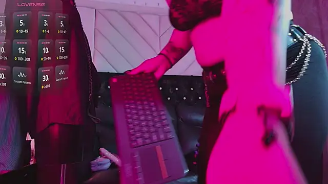 Snapshot of Scaarlett_prince chatting on February 24, 2026, 12:47 pm Scaarlett prince online show from February 24, 2026, 12:47 pm