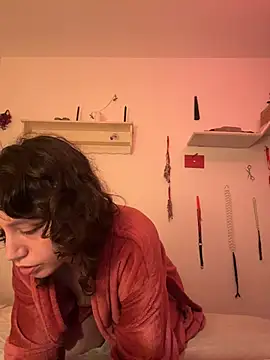 Snapshot of witchdub chatting on March 27, 2026, 12:38 am witchdub online show from March 27, 2026, 12:38 am