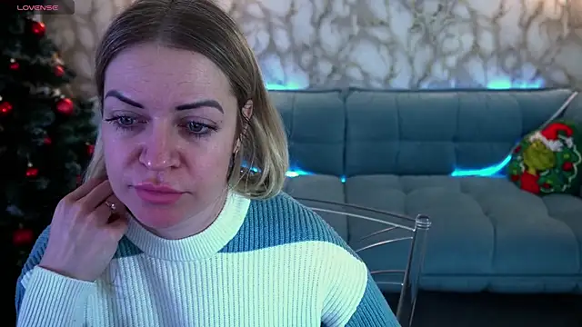 AnnaRayy online show from January 10, 2026, 6:48 am