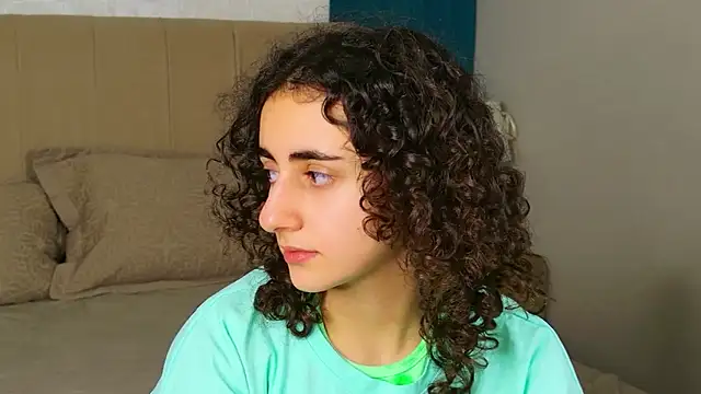 Snapshot of Susan_Fors chatting on February 13, 2026, 7:15 am Susan Fors online show from February 13, 2026, 7:15 am