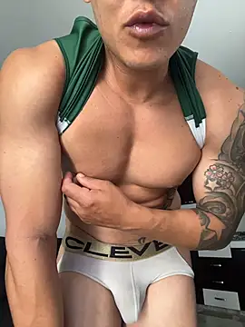 Snapshot of Rainer_G chatting on January 17, 2026, 12:32 pm Rainer G online show from January 17, 2026, 12:32 pm