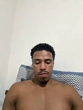 LorenzoBlack27 online show from May 16, 2026, 12:07 am