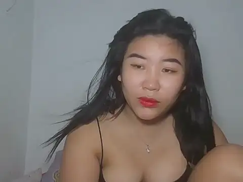 Zyeiii online show from February 22, 2026, 5:33 pm