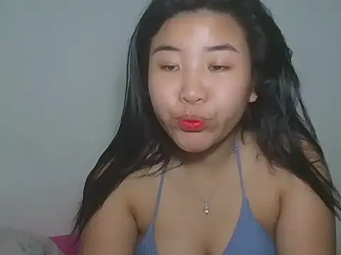 Zyeiii online show from February 25, 2026, 5:33 pm