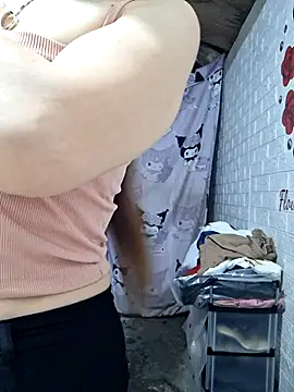 Adela-222 online show from March 13, 2026, 4:41 am