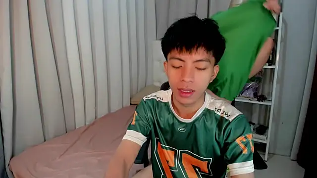 davincihugecock online show from February 21, 2026, 4:41 pm