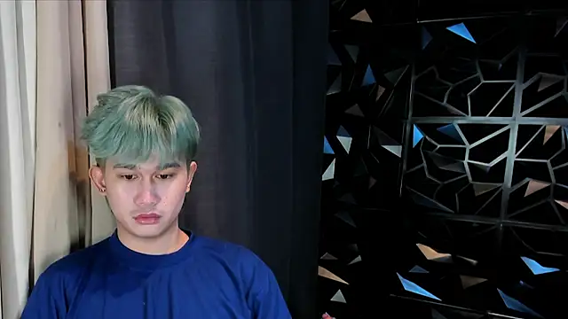 davincihugecock online show from April 5, 2026, 4:59 pm