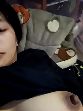 han-camx online show from March 25, 2026, 4:51 am