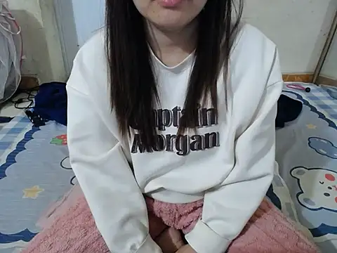 -Mimiu- online show from January 12, 2026, 2:39 am