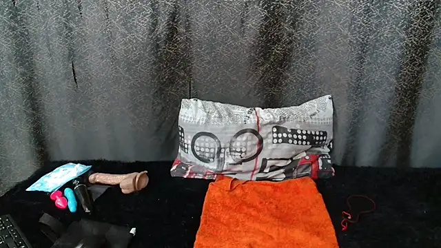 Amanda April online show from March 31, 2026, 5:57 pm