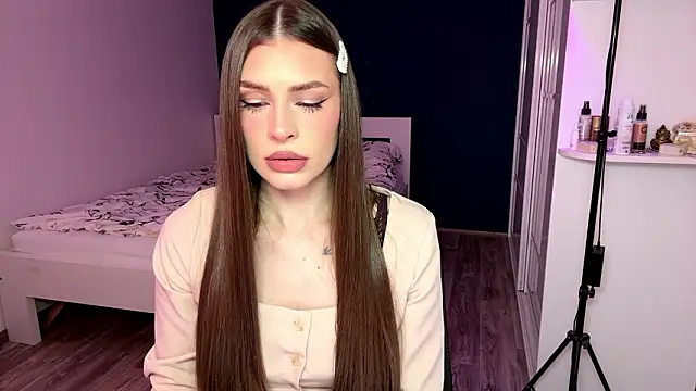 MachelleSpader online show from March 26, 2026, 9:04 am