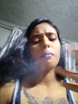 Snapshot of LusfullLexyyTeeen chatting on April 1, 2026, 7:22 pm LusfullLexyyTeeen online show from April 1, 2026, 7:22 pm