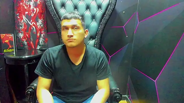 Lucca Moretti online show from January 8, 2026, 3:36 pm