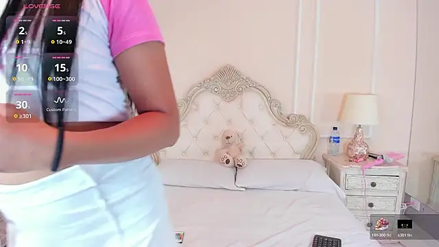 KeisyCamer online show from February 17, 2026, 12:12 pm