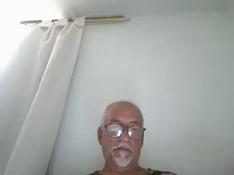 Snapshot of Patyman chatting on April 13, 2026, 3:50 pm Patyman online show from April 13, 2026, 3:50 pm