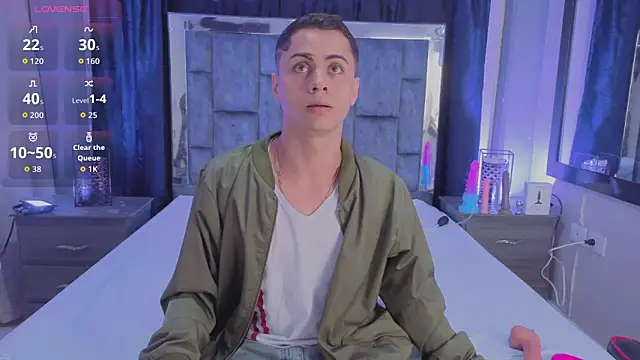 LeoMonnroe online show from March 30, 2026, 7:15 pm