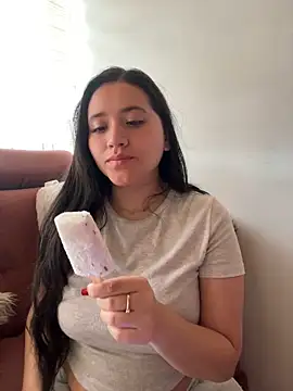 Veronica Wins  online show from February 27, 2026, 7:14 pm