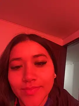 Veronica Wins  online show from April 3, 2026, 2:04 pm