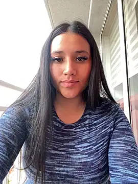 Veronica Wins  online show from April 4, 2026, 7:11 pm