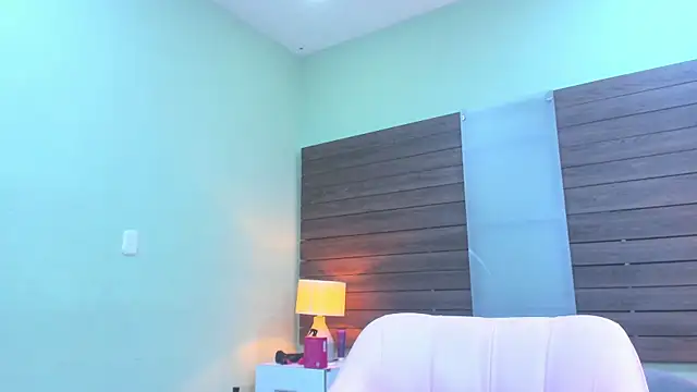 Snapshot of Hadde_multisquirt chatting on July 11, 2026, 12:30 pm Hadde multisquirt online show from July 11, 2026, 12:30 pm