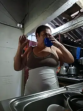 Snapshot of PatriciaGrajales chatting on March 2, 2026, 1:51 pm PatriciaGrajales online show from March 2, 2026, 1:51 pm