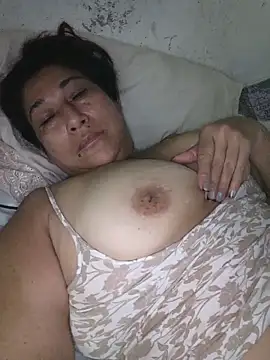 Snapshot of PatriciaGrajales chatting on March 5, 2026, 1:23 am PatriciaGrajales online show from March 5, 2026, 1:23 am