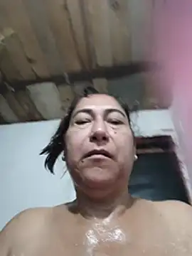 Snapshot of PatriciaGrajales chatting on July 10, 2026, 5:04 pm PatriciaGrajales online show from July 10, 2026, 5:04 pm