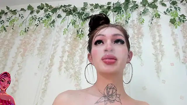 lizz lunna online show from June 3, 2026, 8:47 pm