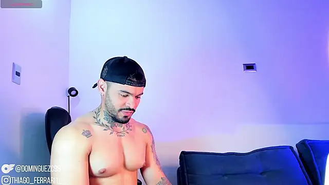 thiago ferrari  online show from April 21, 2026, 1:42 am