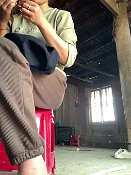 Naalyy online show from April 14, 2026, 2:17 am