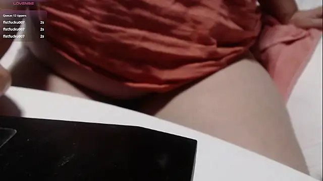 Santanna77 online show from September 21, 2025, 7:15 pm