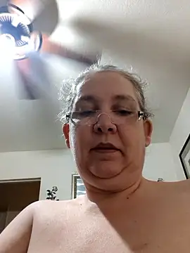 wetMoneybags online show from January 14, 2026, 4:01 pm