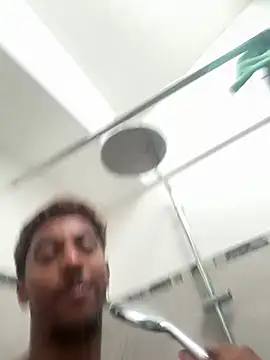 Axel black10 online show from March 12, 2026, 9:04 am