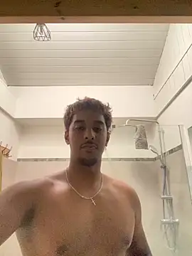 Axel black10 online show from March 21, 2026, 12:54 pm