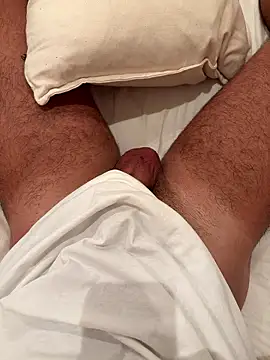 Snapshot of Mr_Tomato chatting on January 16, 2026, 12:42 pm Mr Tomato online show from January 16, 2026, 12:42 pm